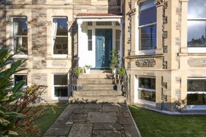 Entrance- click for photo gallery